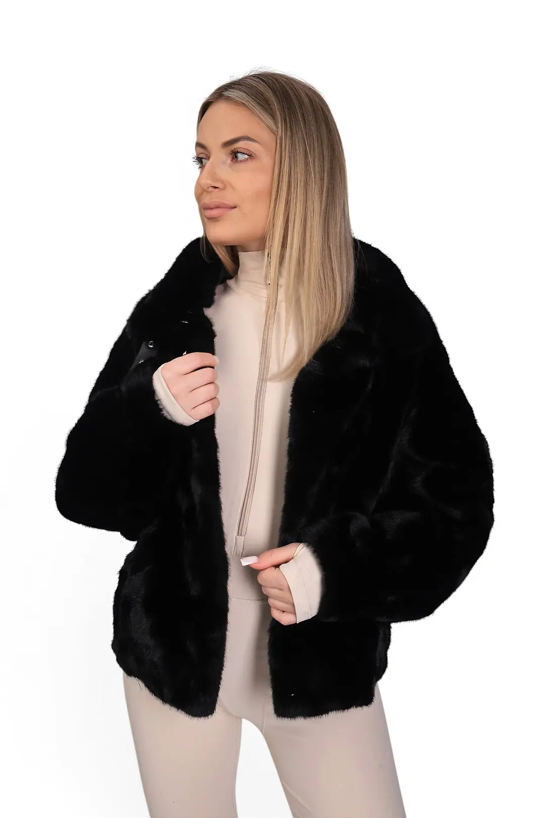 Шуба жіноча Where Uwear чорна зі штучного хутра