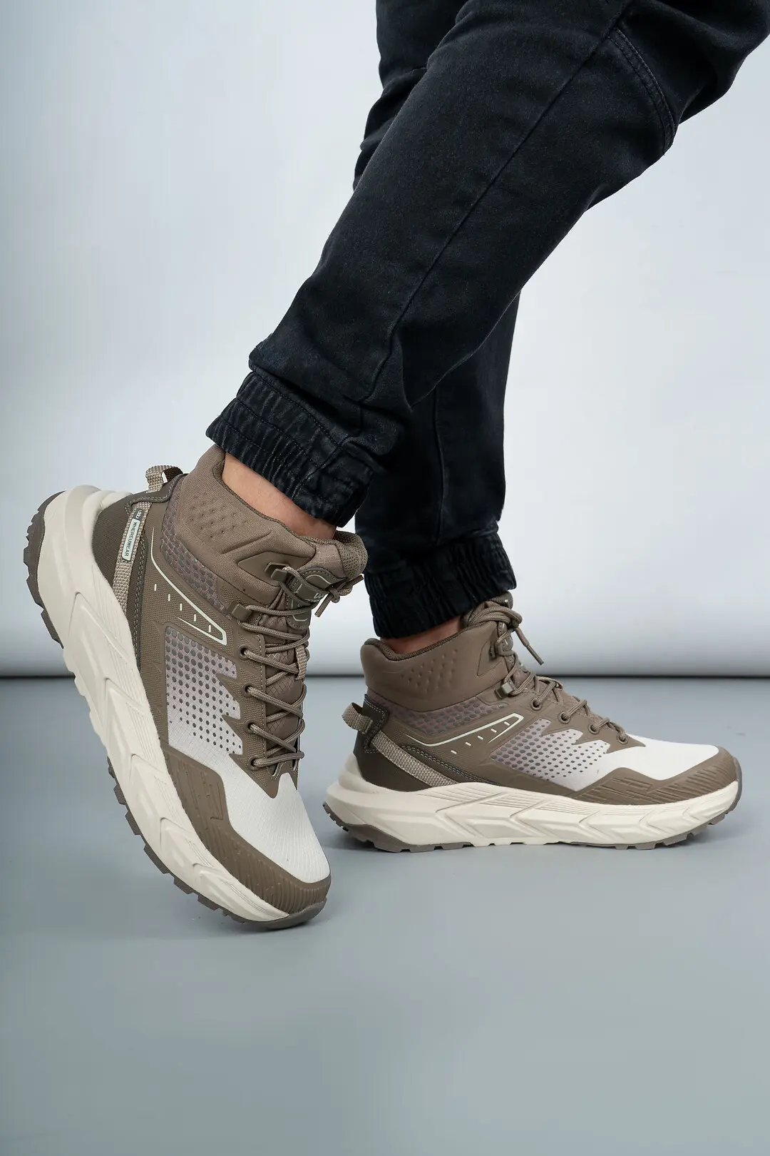 Кросівки чоловічі Where Uwear WUW6034M-BROWN коричневі