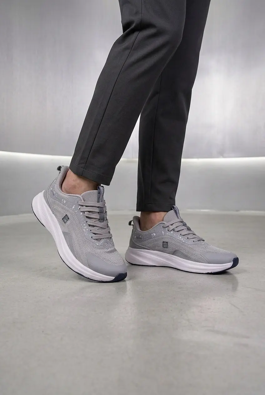 Кросівки чоловічі Where Uwear сірі з текстилю