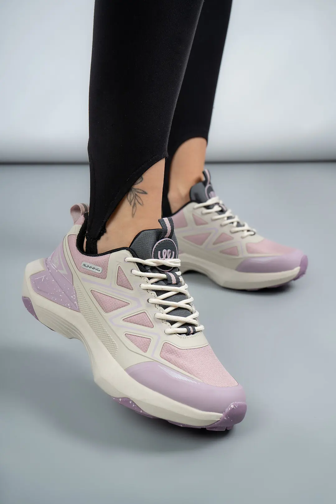 Кросівки жіночі Where Uwear WUW5993W-PINK/BEIGE рожеві