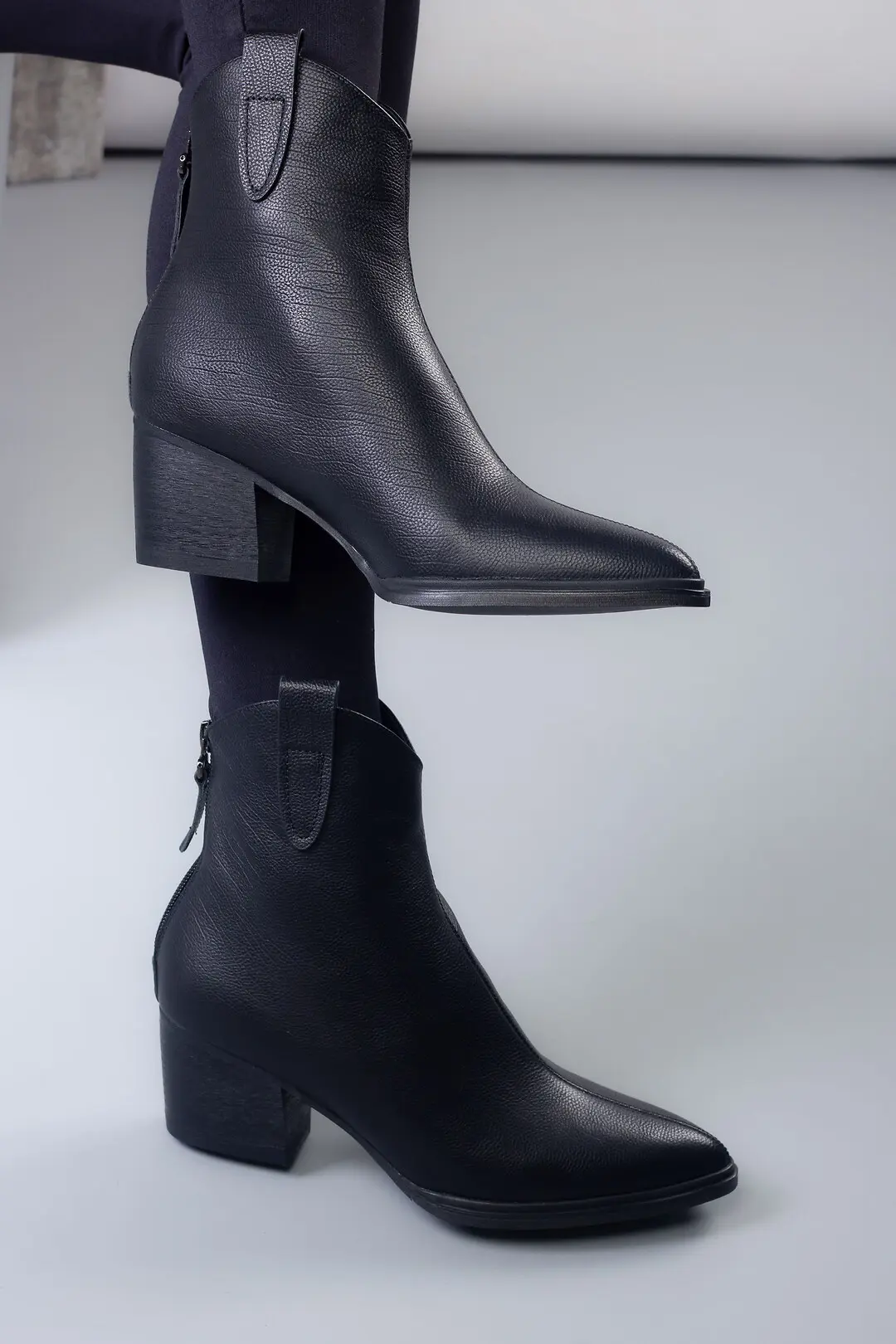 Черевики жіночі Where Uwear A1158-1 натуральна шкіра чорні