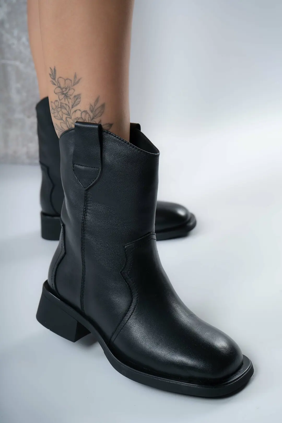 Черевики жіночі Where Uwear Натуральна шкіра чорні