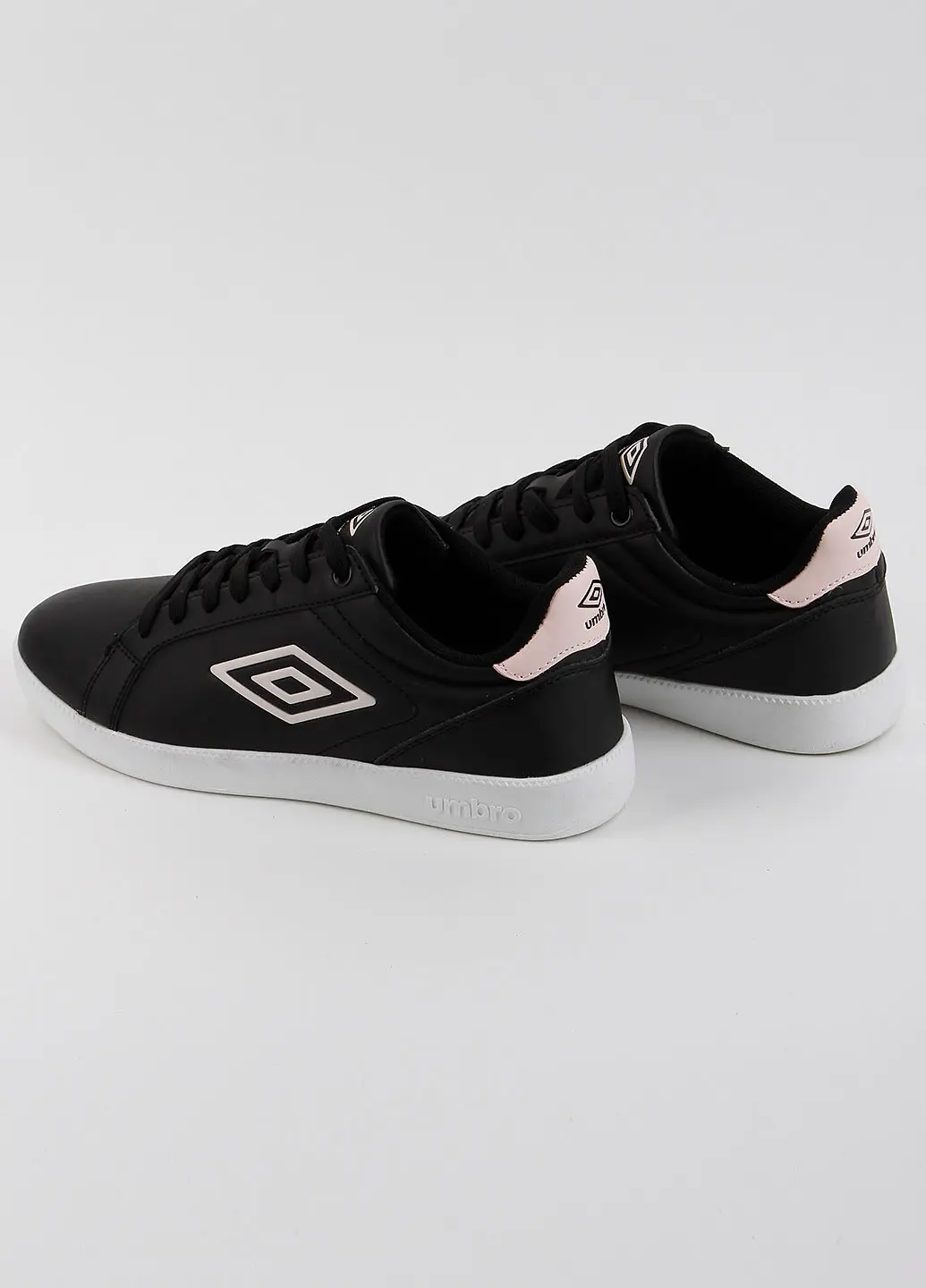 Кеди жіночі Umbro 45391U-096 чорні