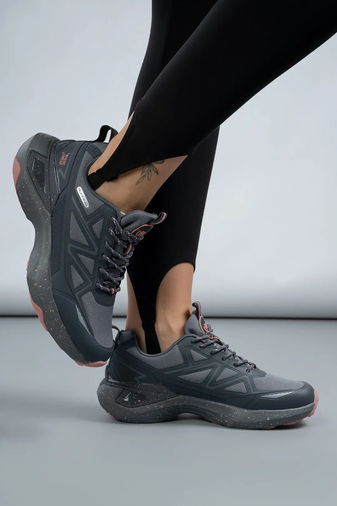 Кросівки жіночі Where Uwear WUW5993W-GREY/PINK сірі