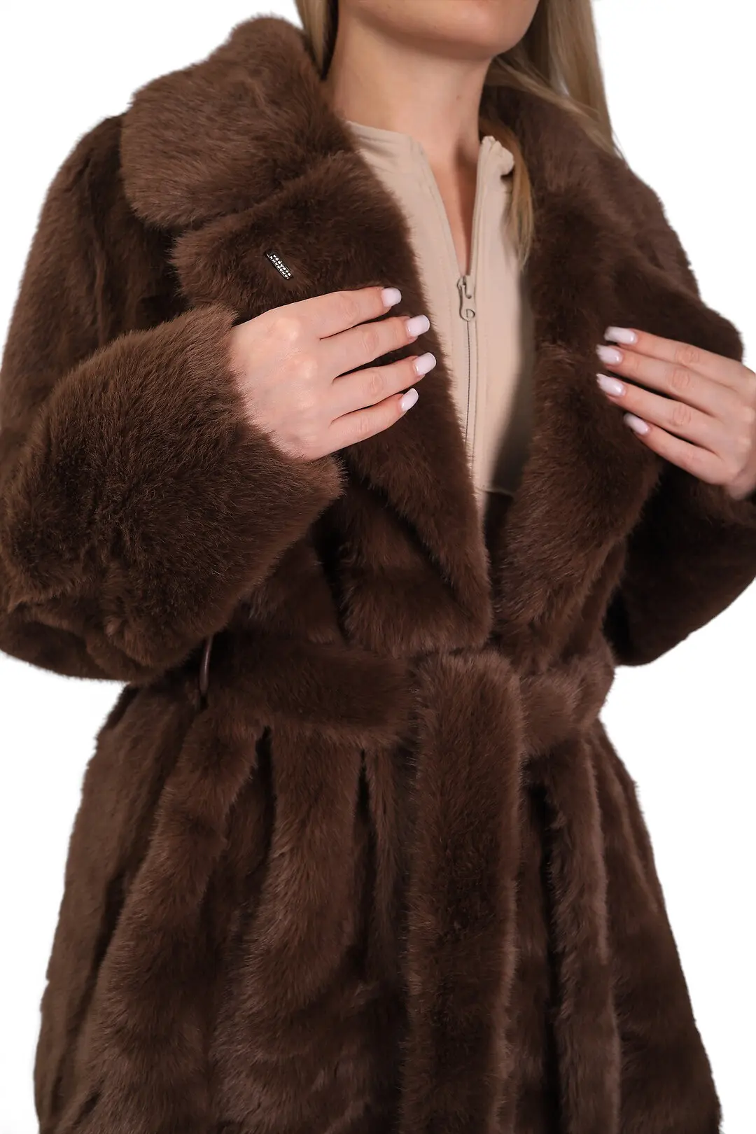 Шуба жіноча Where Uwear коричнева з Штучного хутра