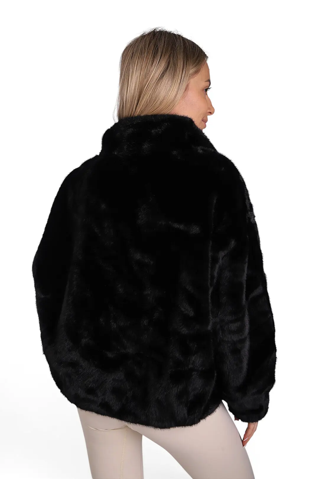 Шуба жіноча Where Uwear чорна зі штучного хутра