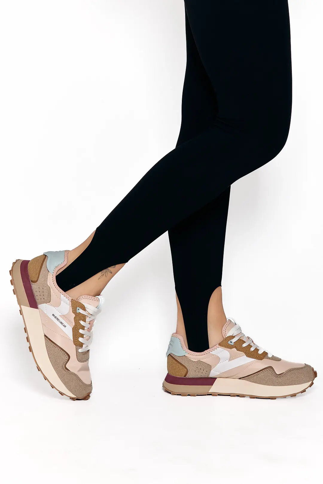 Кросівки жіночі Where Uwear рожеві