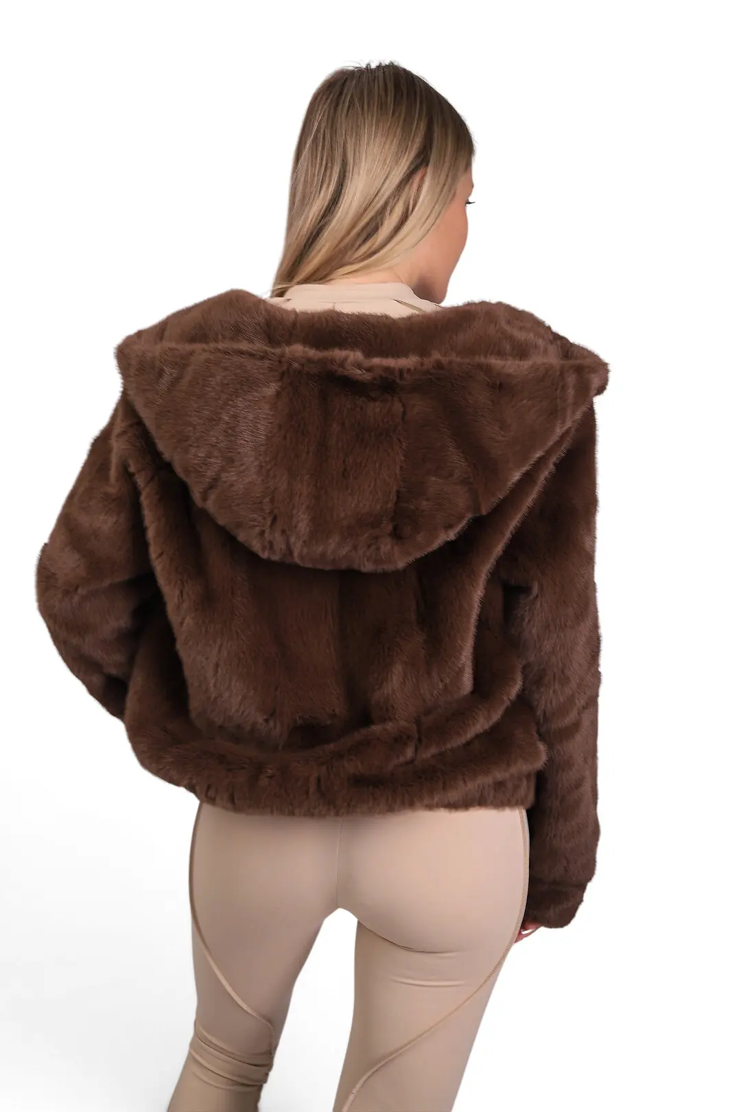 Шуба жіноча Where Uwear коричнева зі Штучного хутра