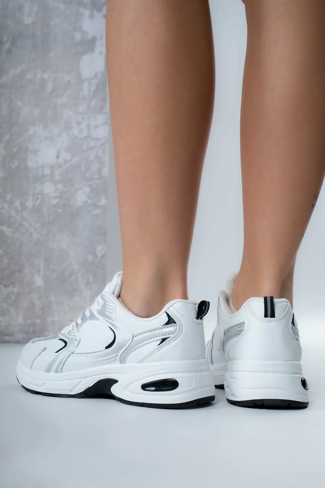 Кросівки жіночі Fashion NB535-387 білі