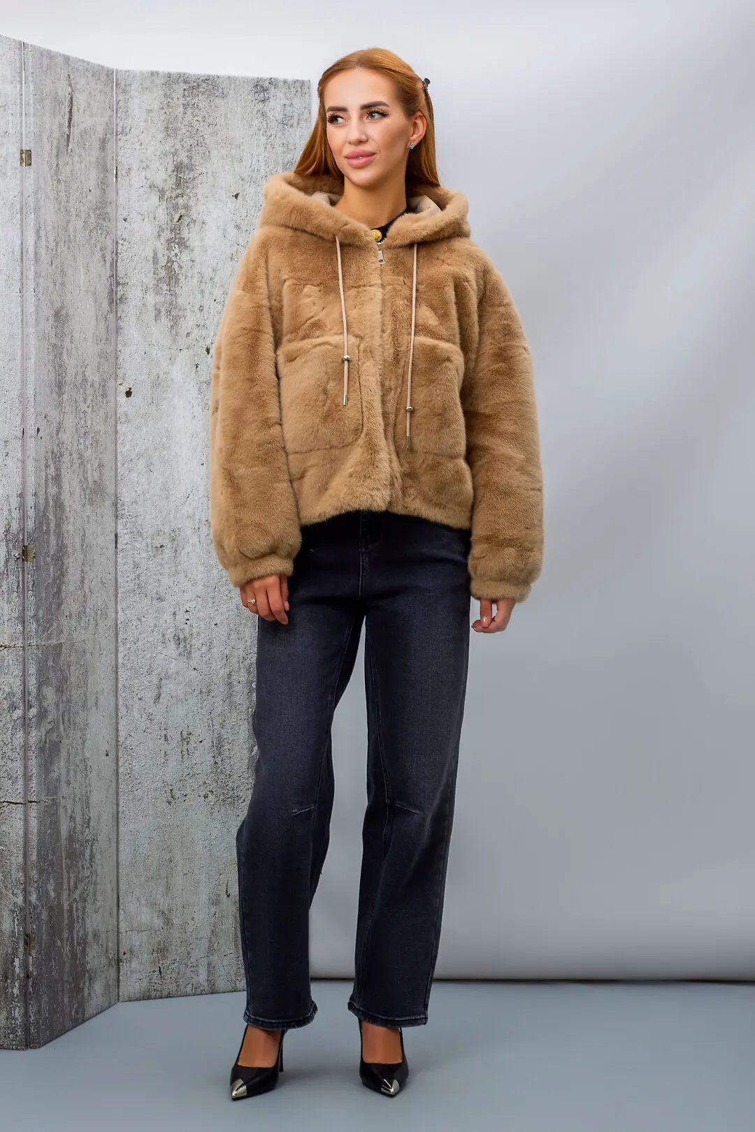 Шуба жіноча Where Uwear Y25-1 бежева
