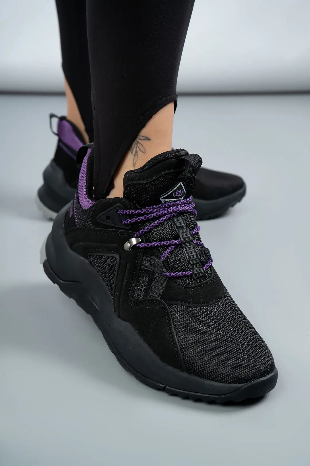 Кросівки жіночі Where Uwear WUW5033-BLACK/PURPLE чорні