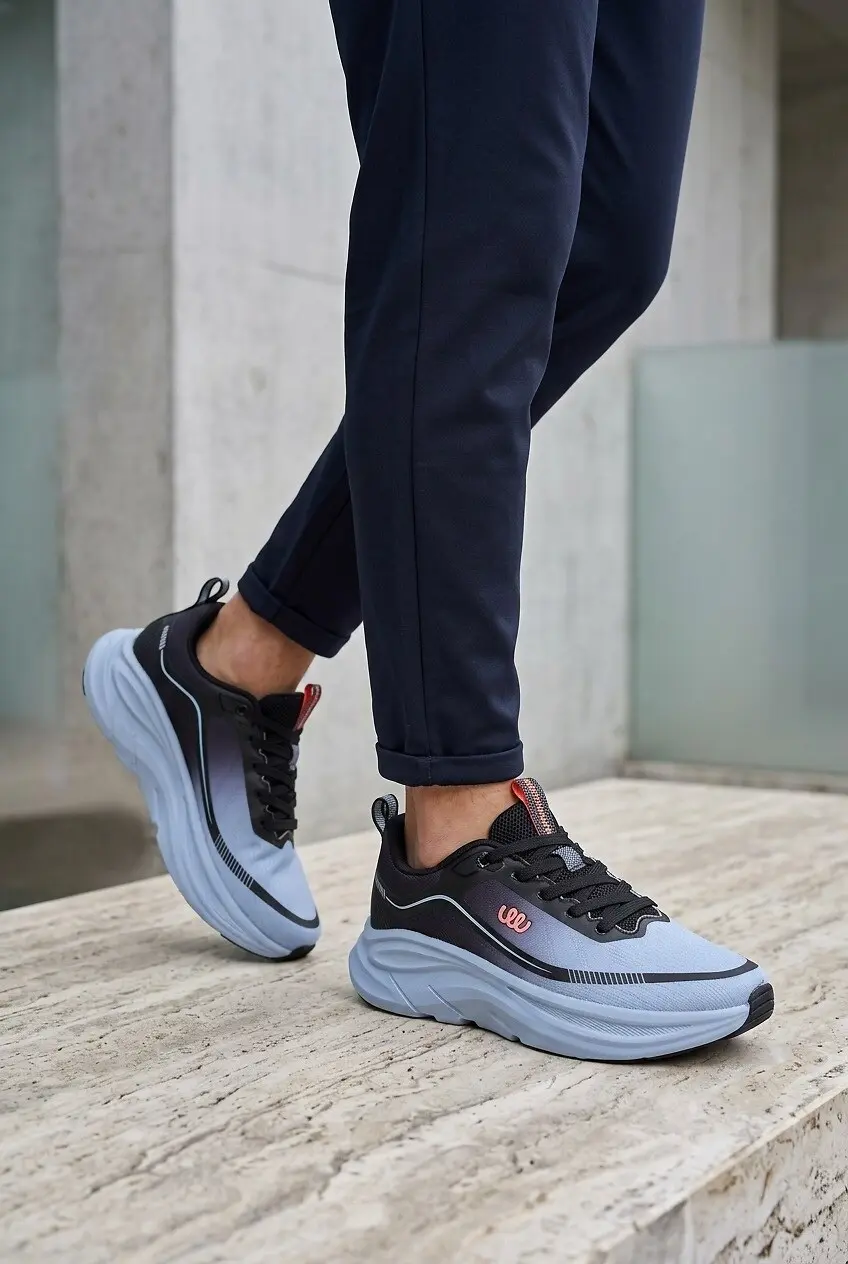 Кросівки чоловічі Where Uwear блакитні з чорним