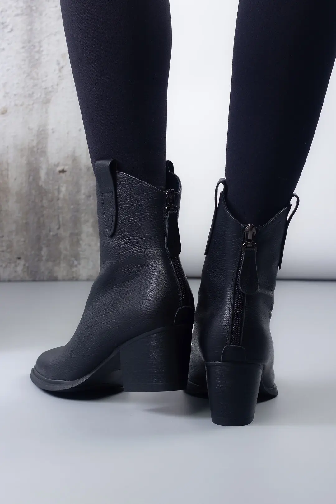 Черевики жіночі Where Uwear A1158-1 натуральна шкіра чорні