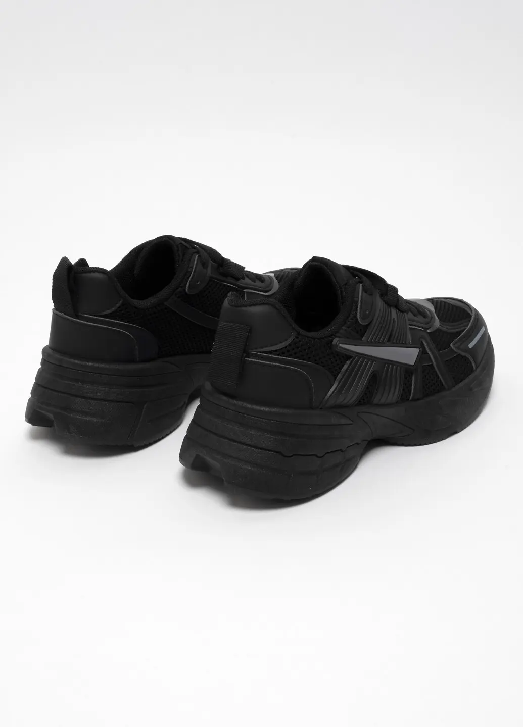 Кросівки жіночі Fashion Y996-1 чорні