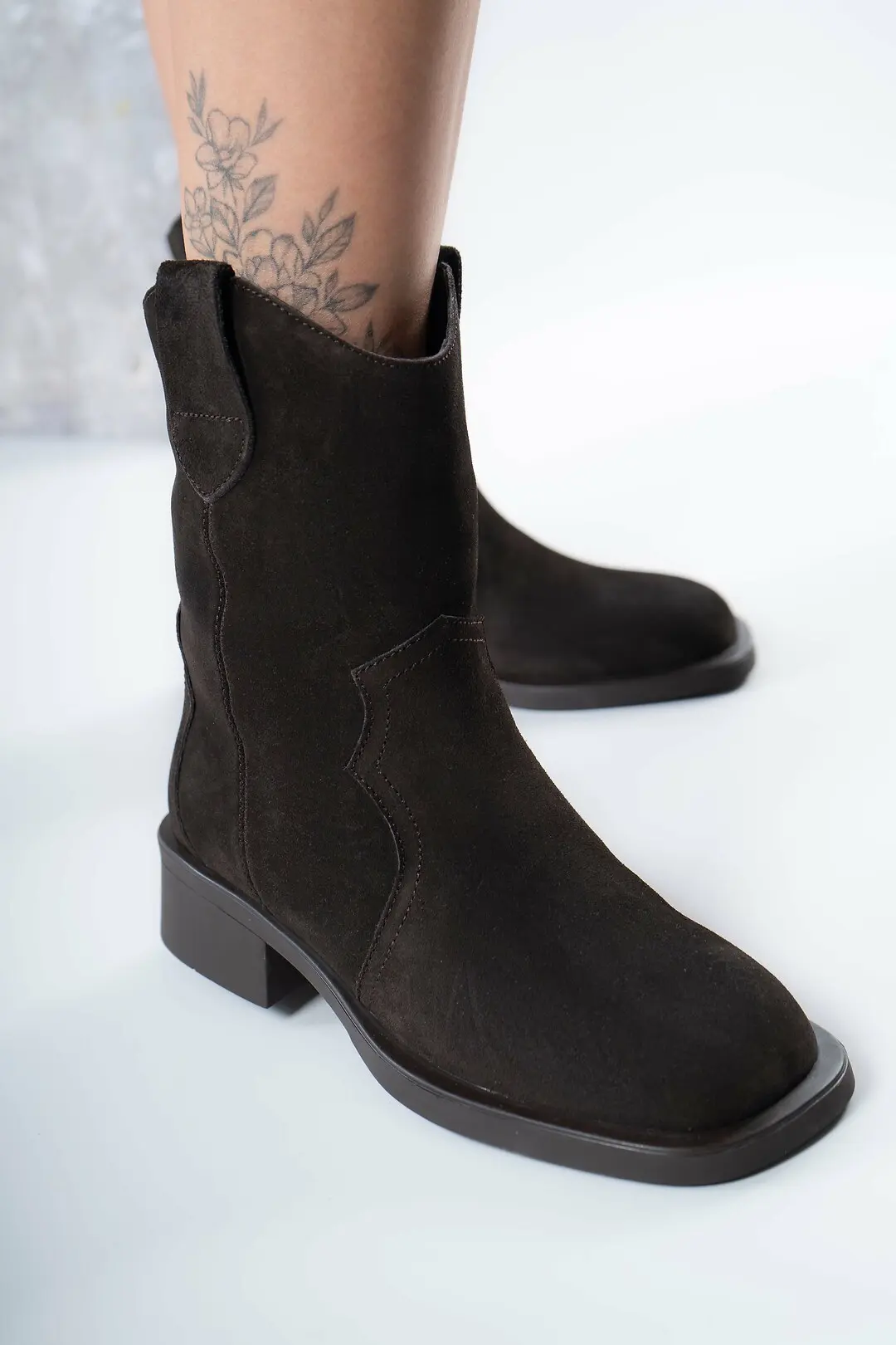 Черевики жіночі Where Uwear Натуральна замша коричневі