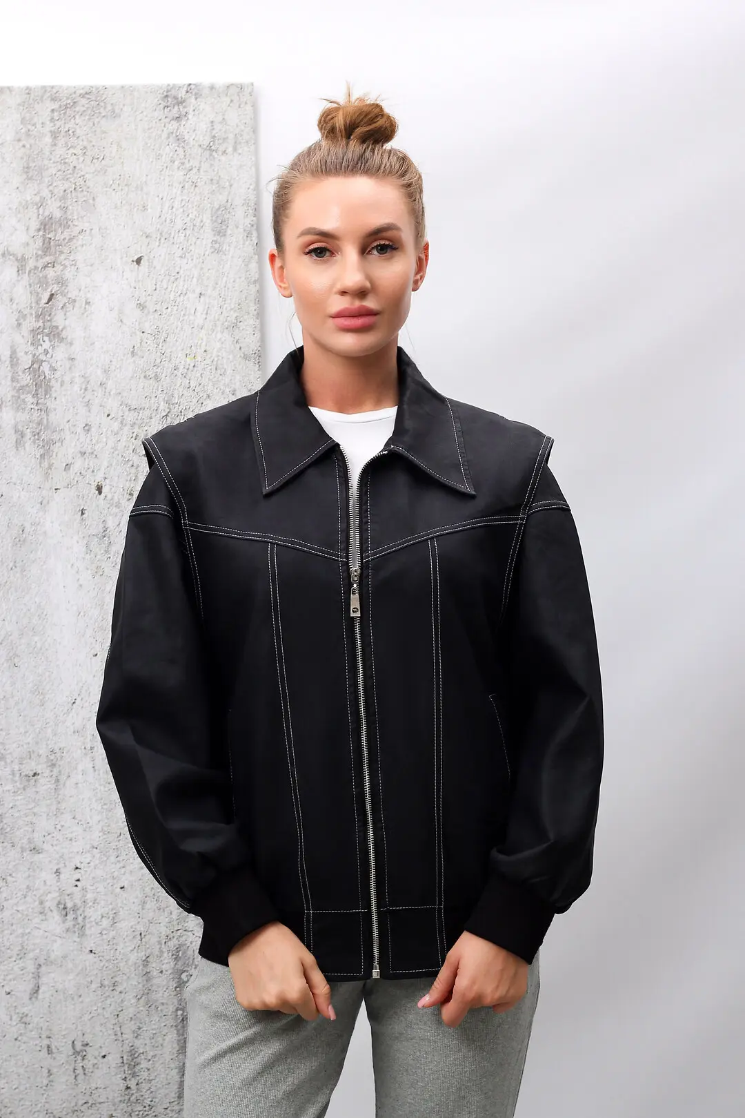 Куртка жіноча Fashion 2529 чорна