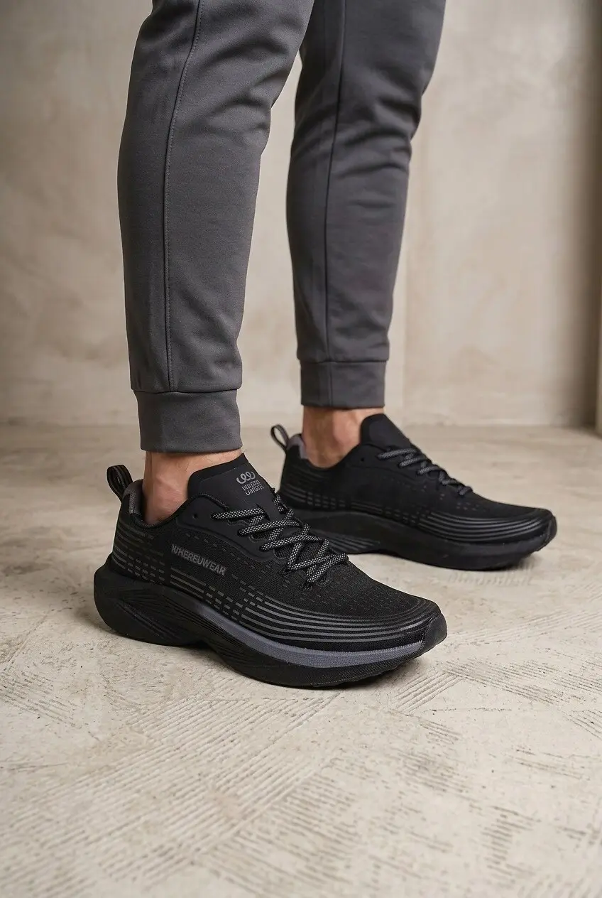 Кросівки чоловічі Where Uwear чорні текстильні