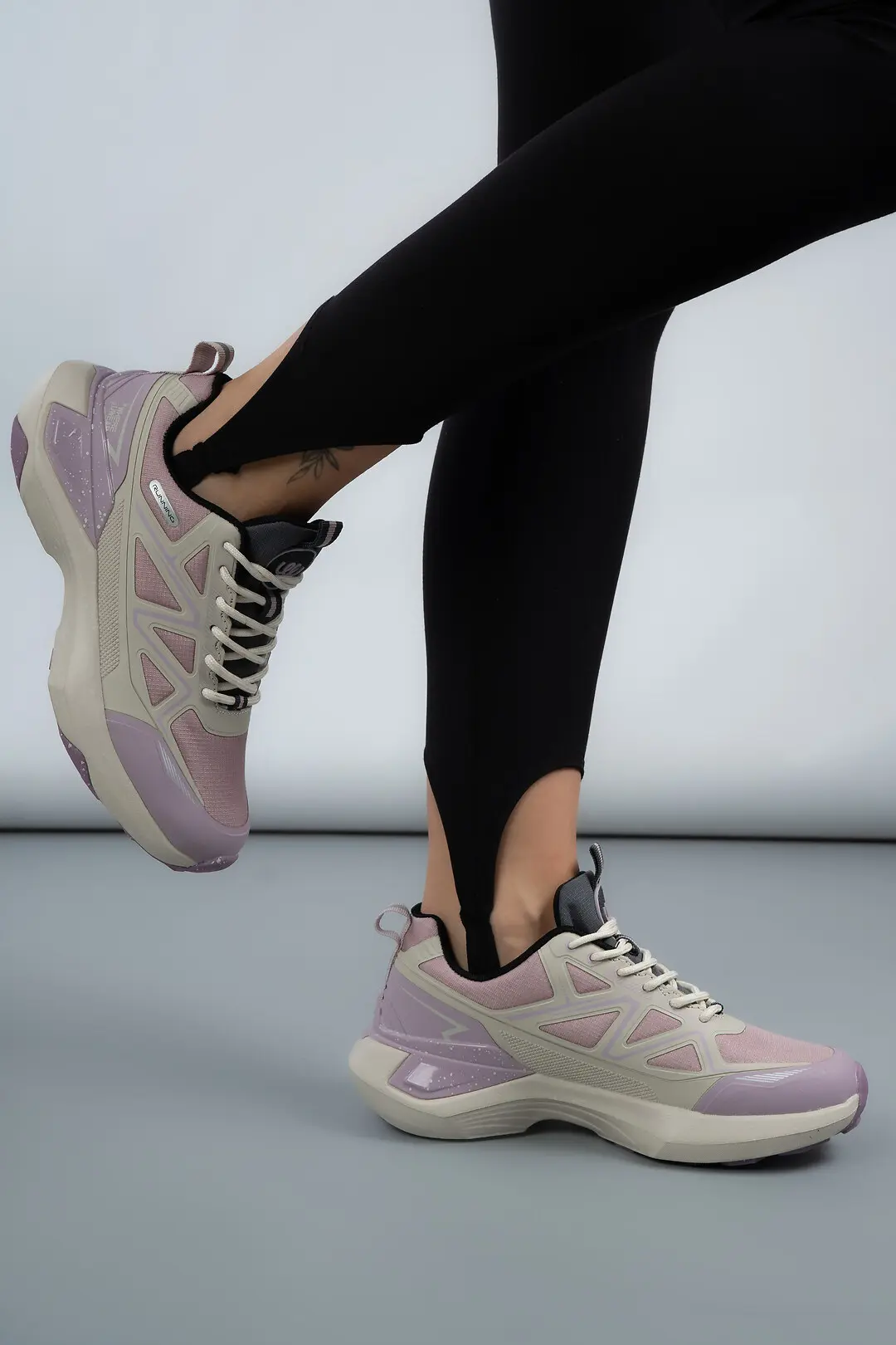 Кросівки жіночі Where Uwear WUW5993W-PINK/BEIGE рожеві