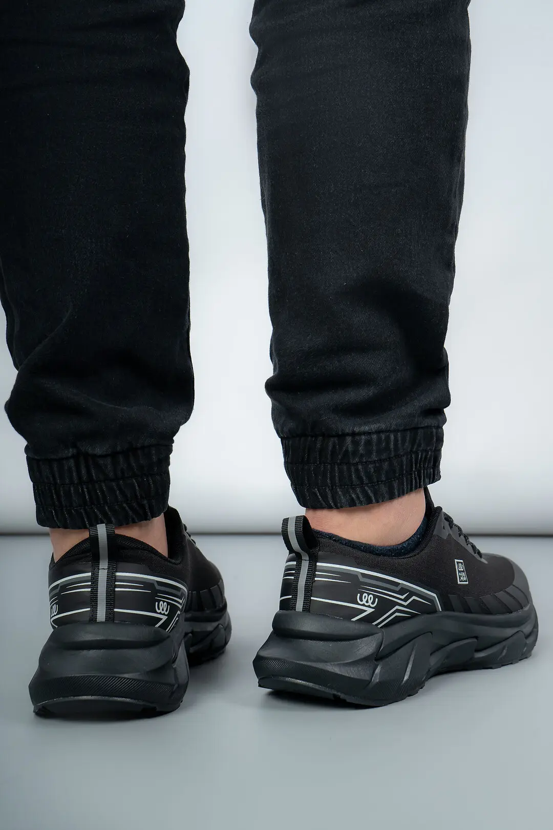Кросівки чоловічі Where Uwear WUW5963-BLACK чорні