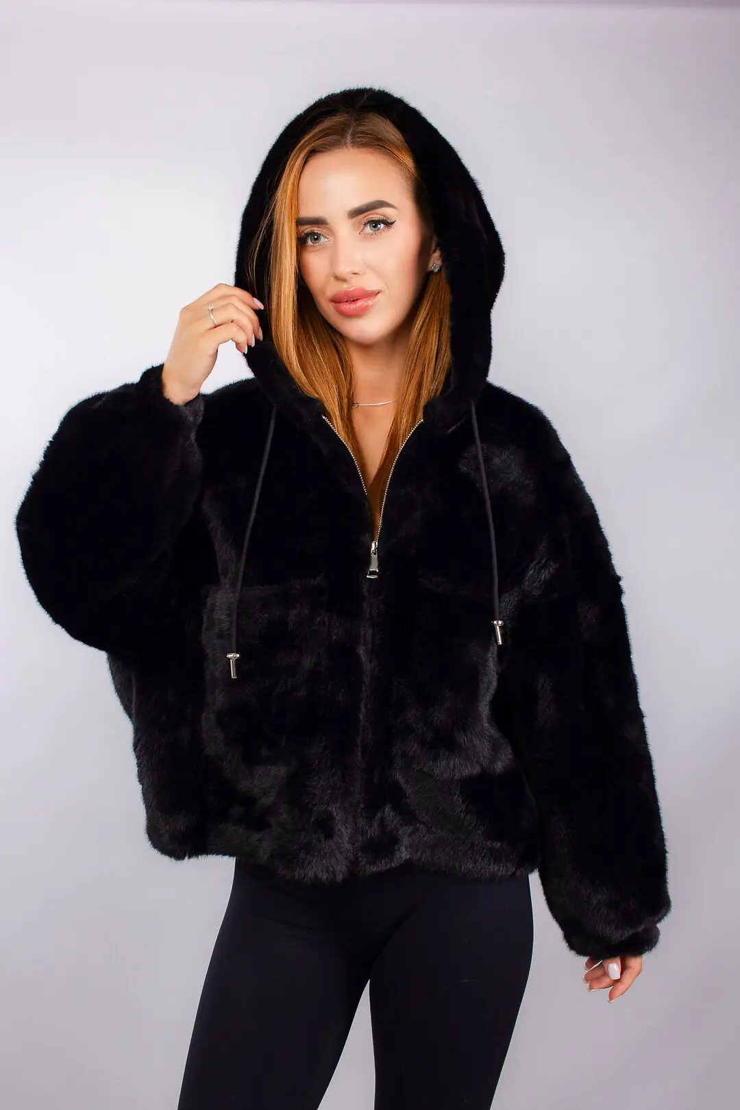 Шуба жіноча Where Uwear Y25-1 чорна