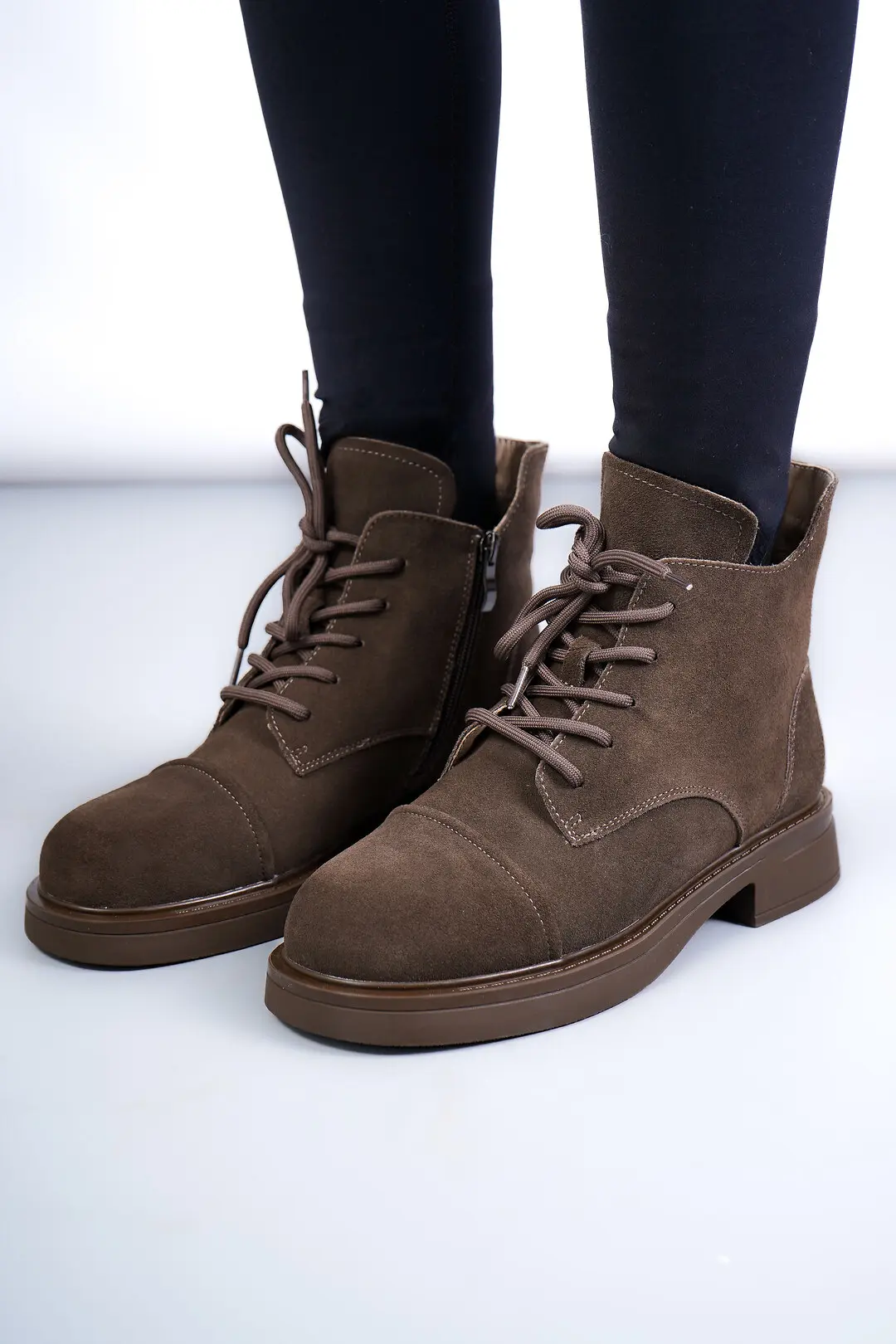Черевики жіночі Where Uwear AS150-L576-TX2266ZM натуральна замша коричневі