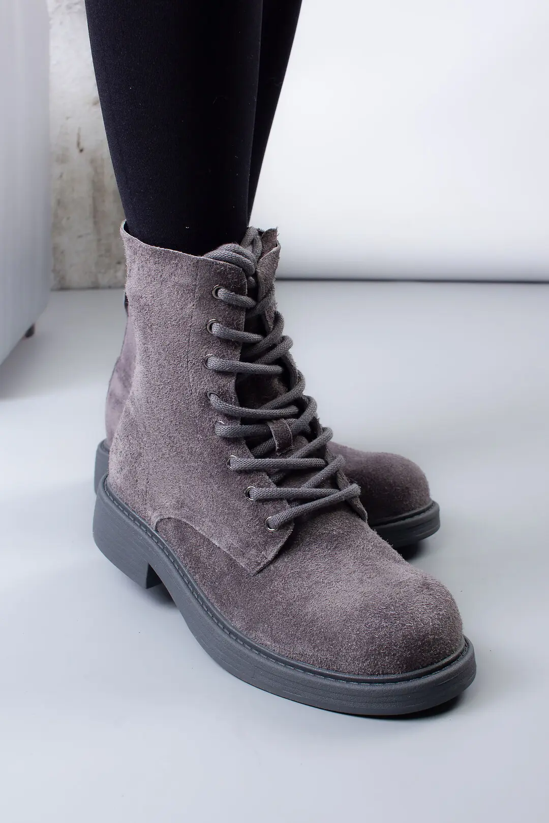 Черевики жіночі Where Uwear M380-1-3 натуральна замша сірі
