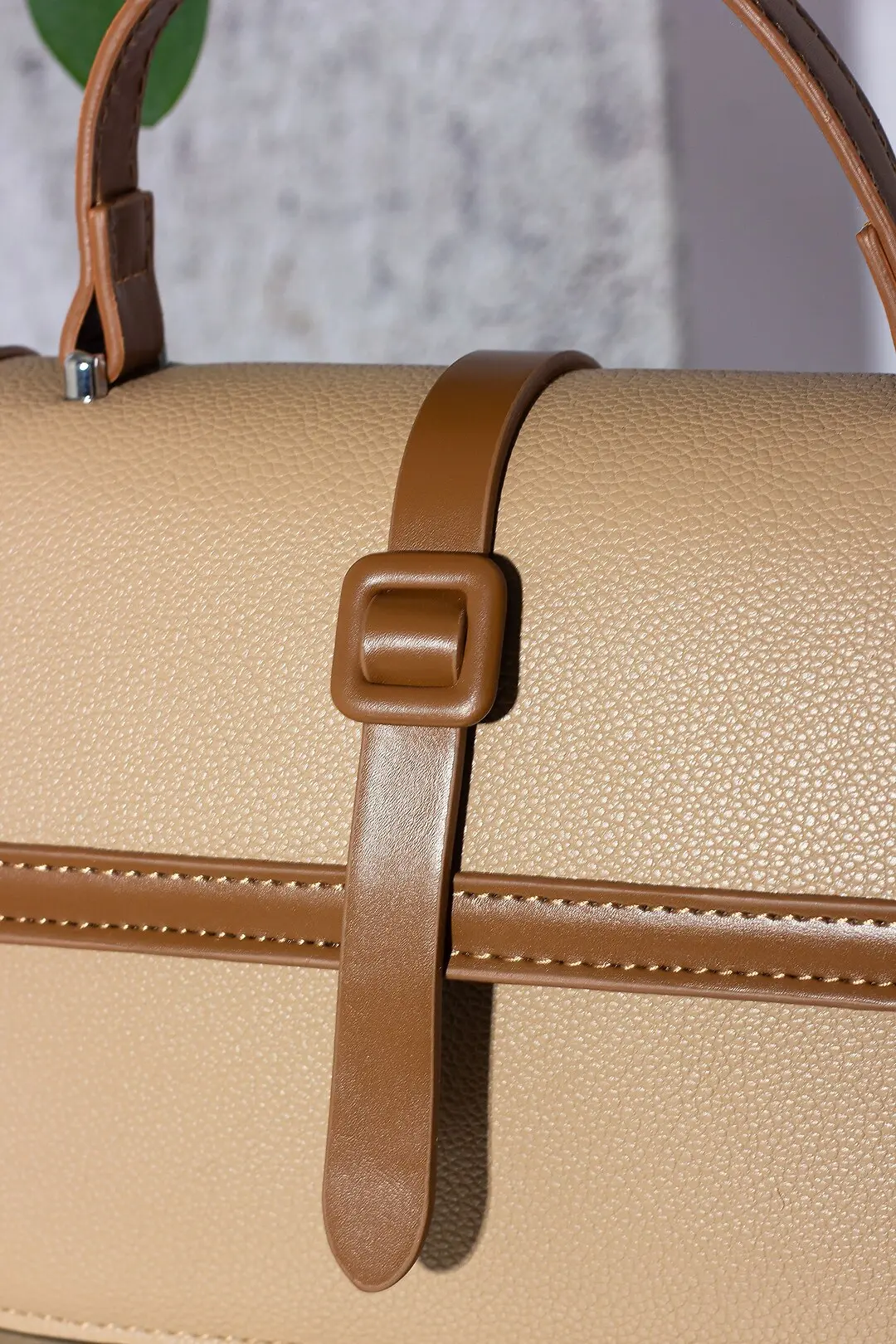 Жіночий клатч Fashion BH15910 бежевий