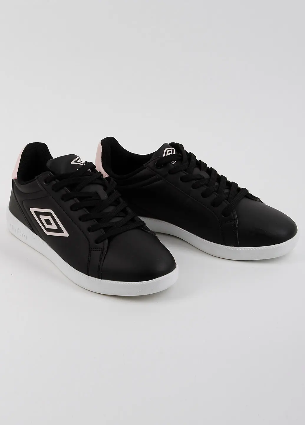 Кеди жіночі Umbro 45391U-096 чорні