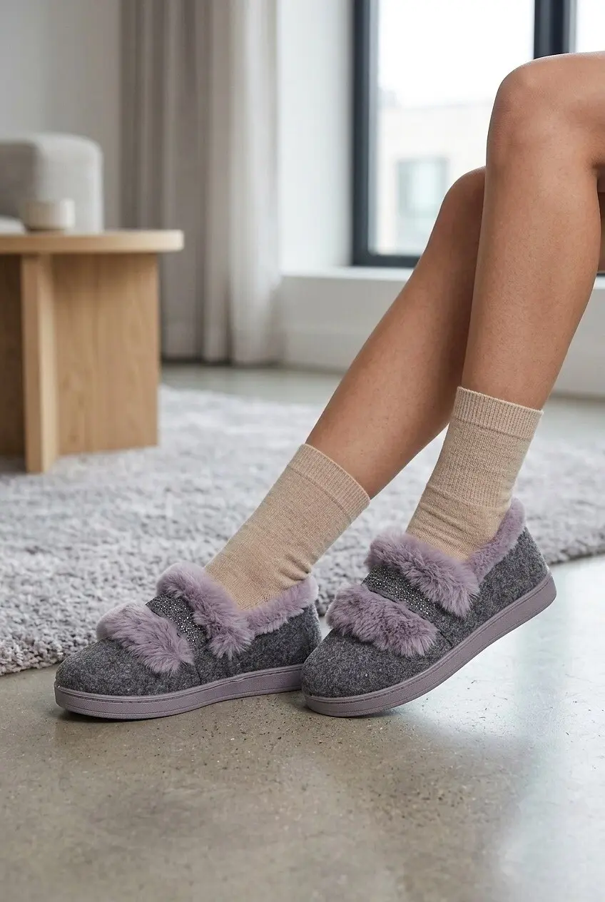 Капці жіночі Fashion сірі з повсті та хутра