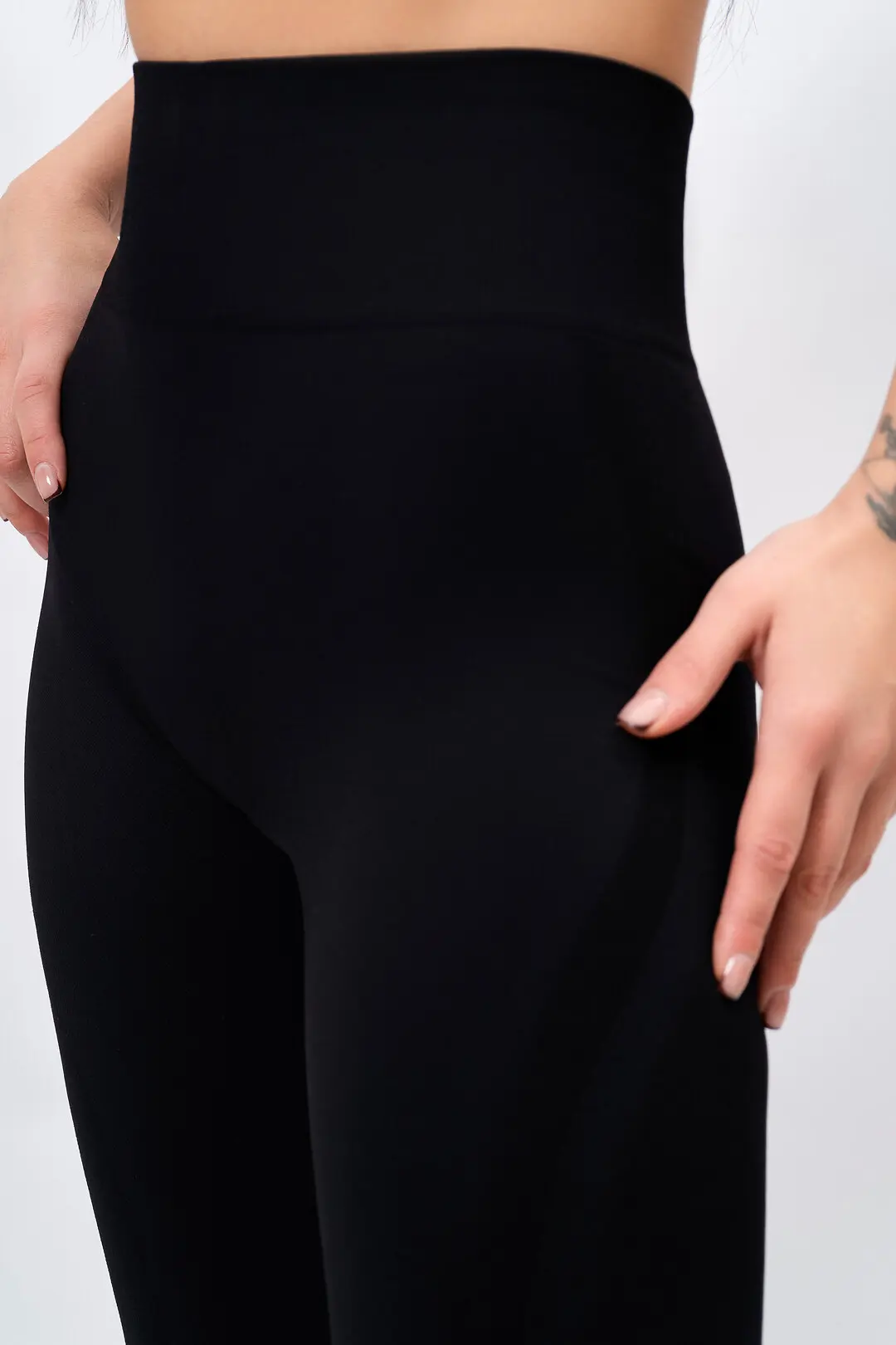 Легінси жіночі спортивні Where Uwear чорні
