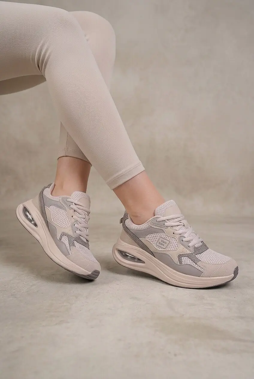 Кросівки жіночі Fashion бежеві з текстилю