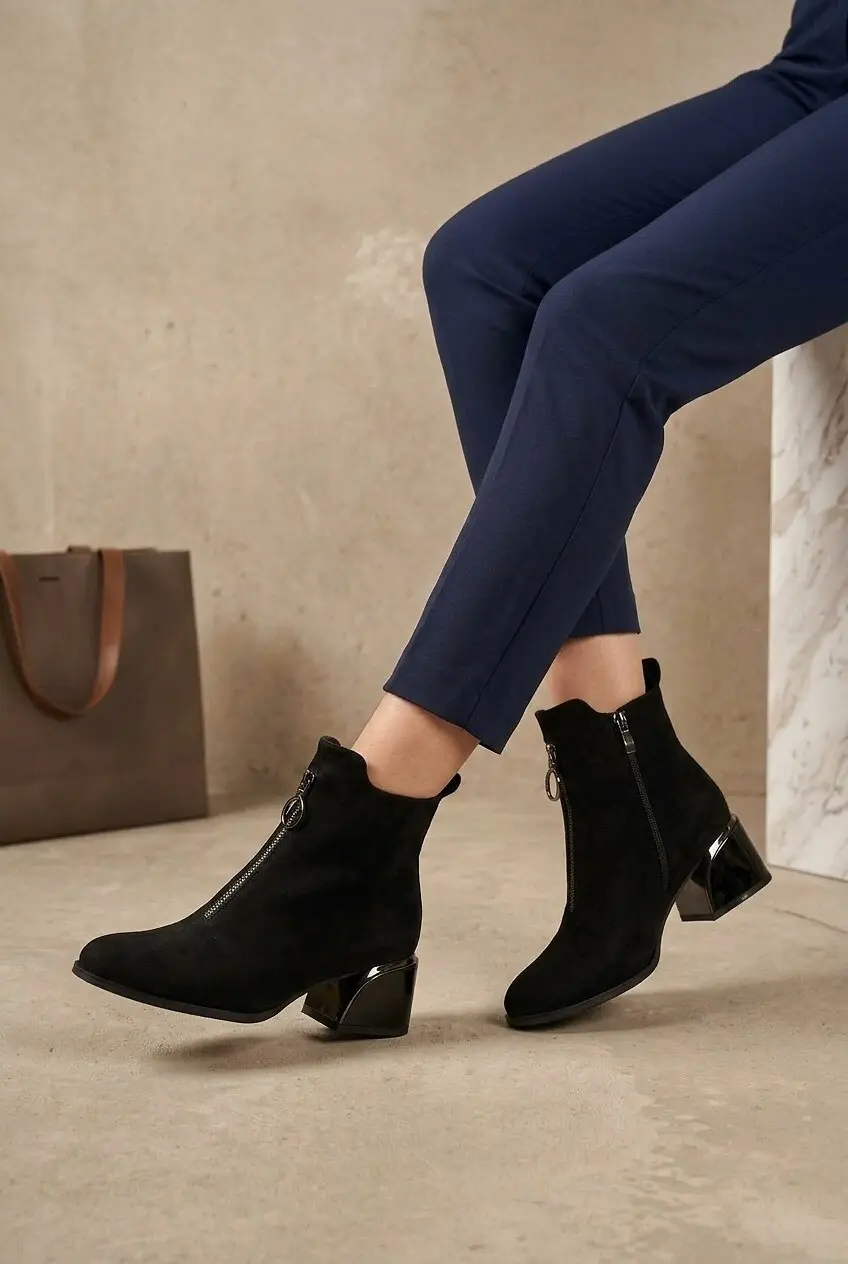 Черевики жіночі Fashion чорні з екозамші