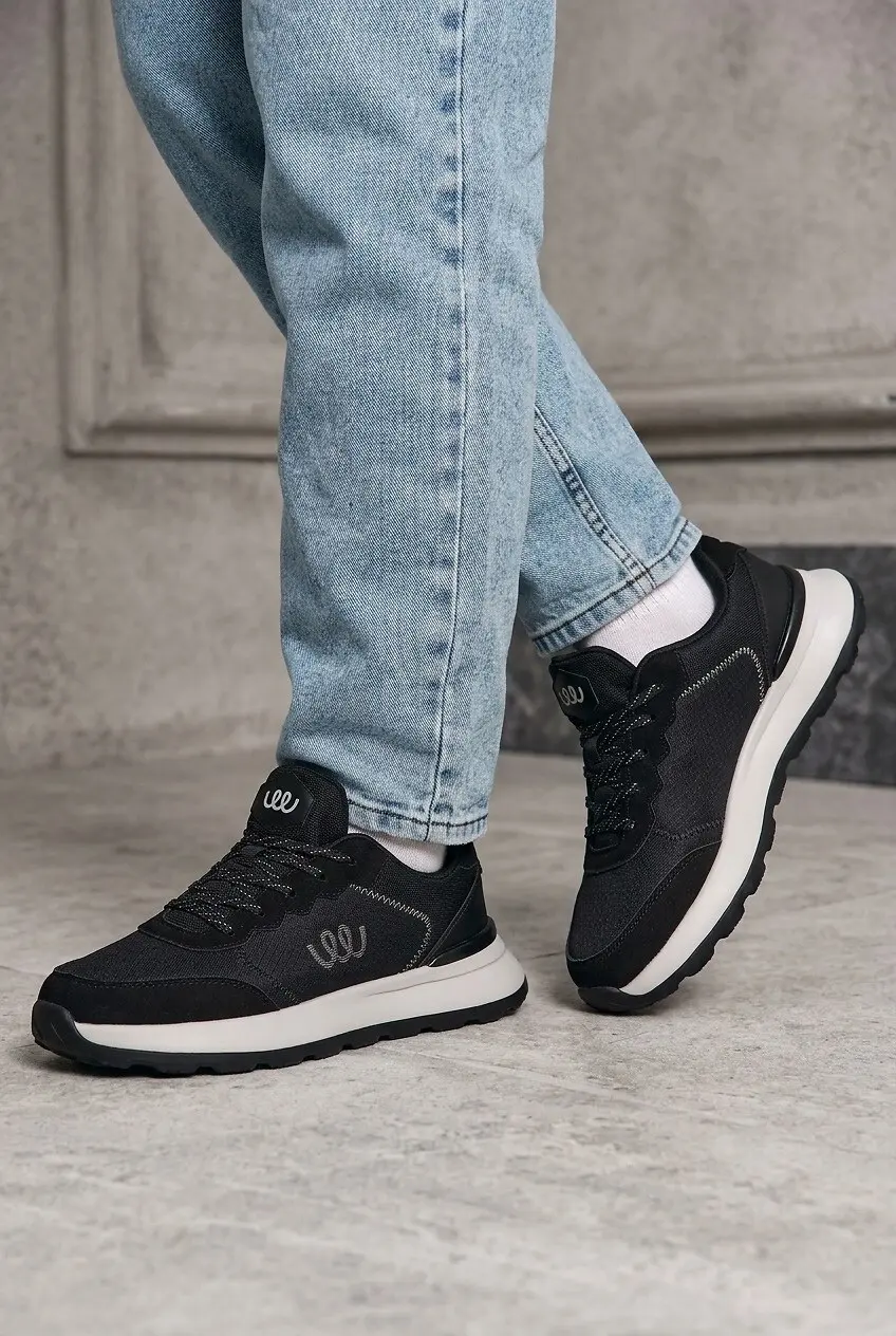 Кросівки чоловічі Where Uwear чорні