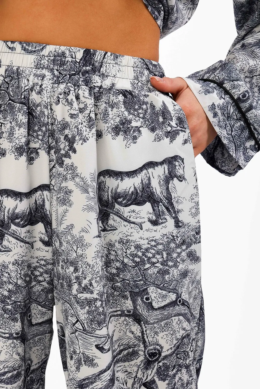 Костюм жіночий Where Uwear синій з принтом джунглі