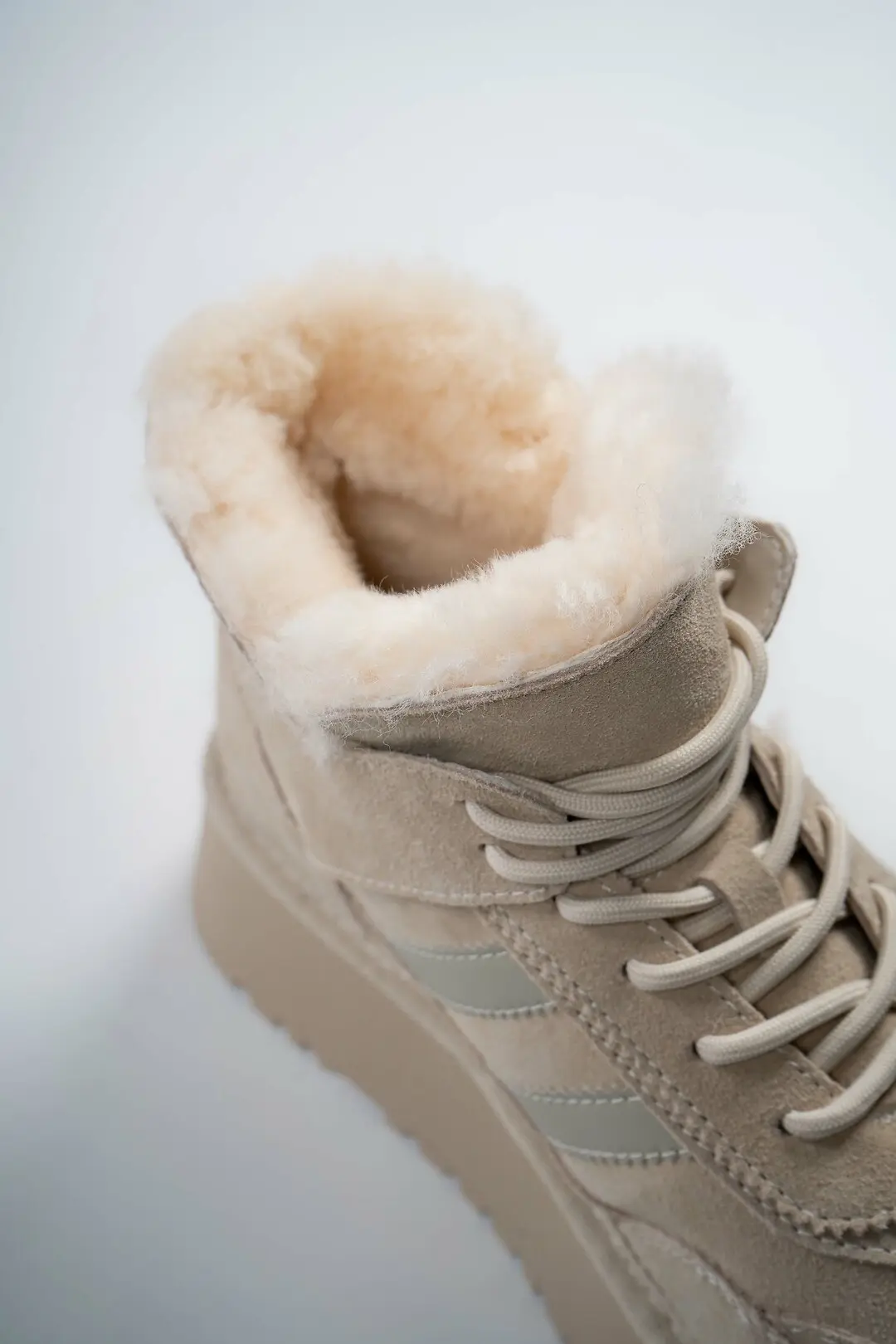 Уггі жіночі Where Uwear Натуральна замша бежеві