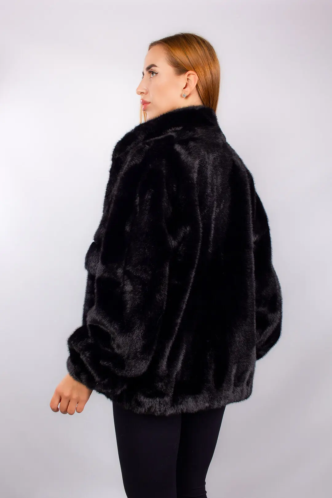 Шуба жіноча Where Uwear Y25-5 чорна