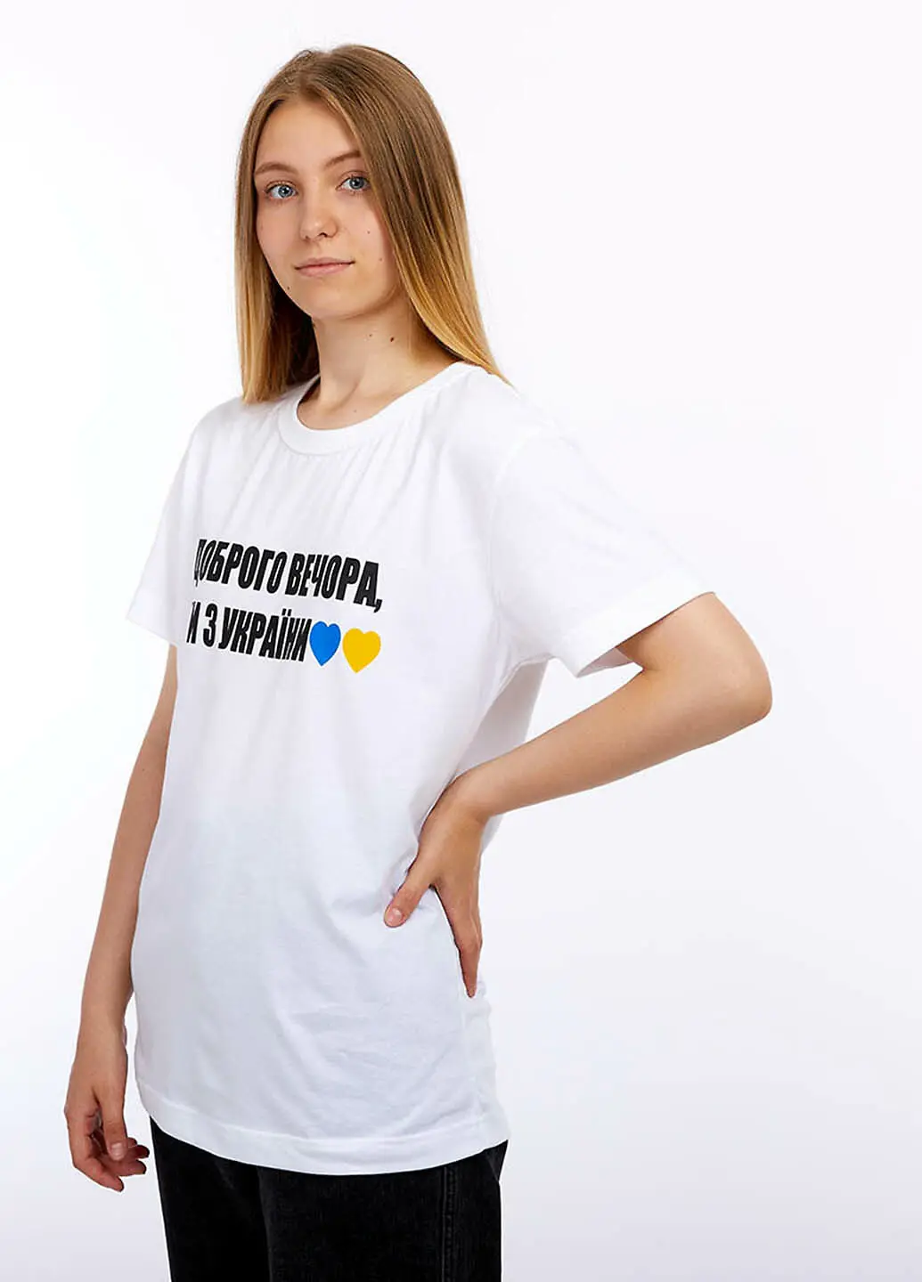 Футболка жіноча біла з патріотичним принтом унісекс