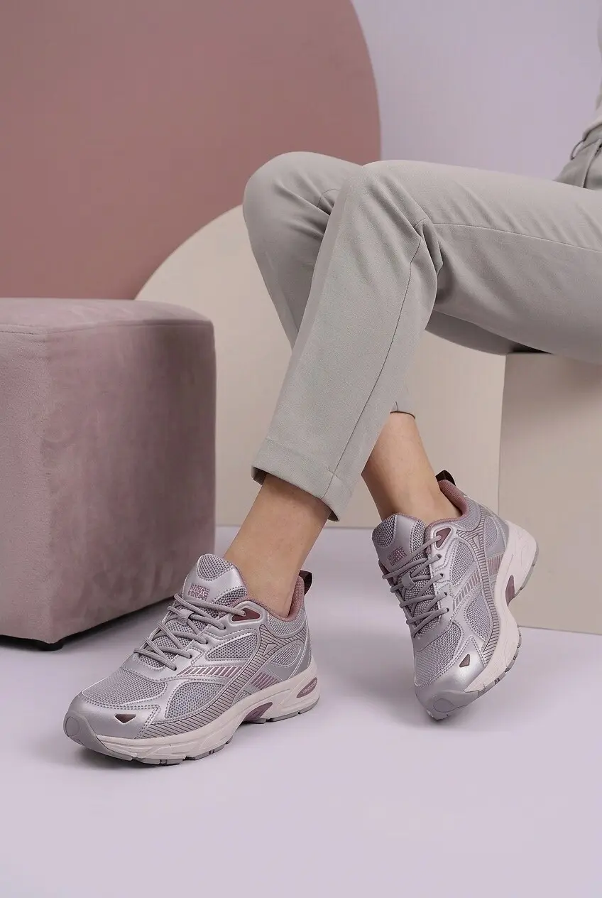 Кросівки жіночі Where Uwear сірі з екошкіри та текстилю